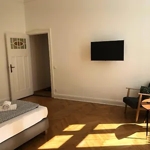 Bismarcks Apartment